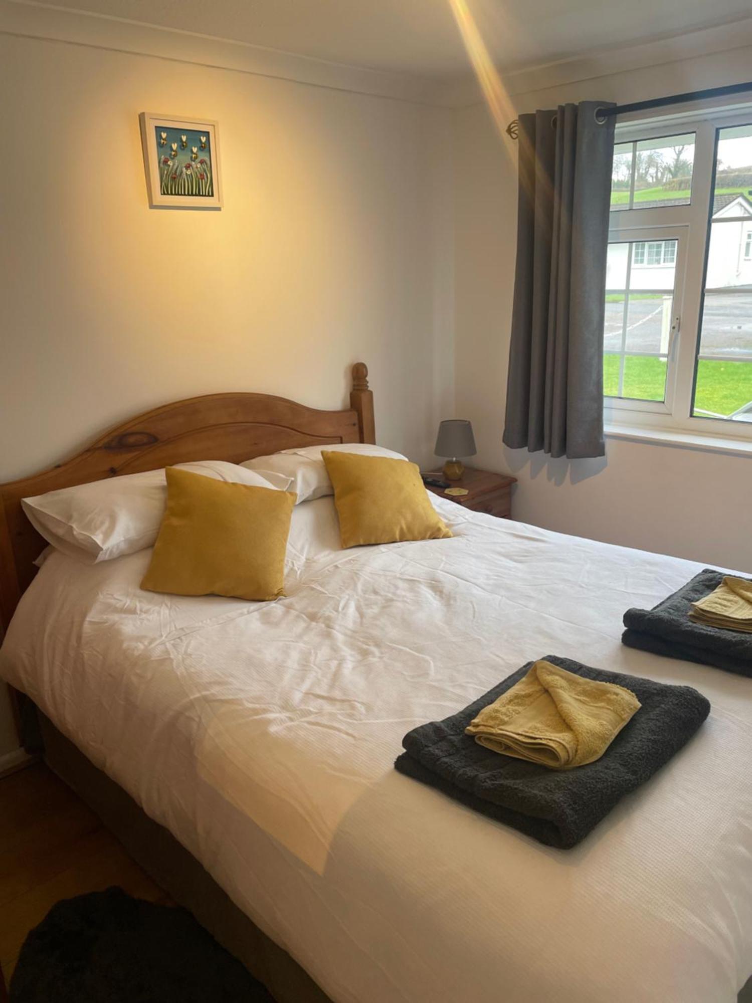 Bumblebee Lodge Saint Cleer المظهر الخارجي الصورة